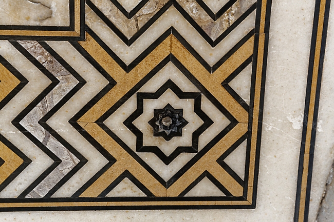 Agra-Taj mahal-048